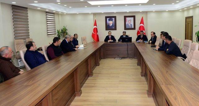 Vali Mehmet Emin Bilmez, Turizm İşletmecileriyle toplantı yaptı