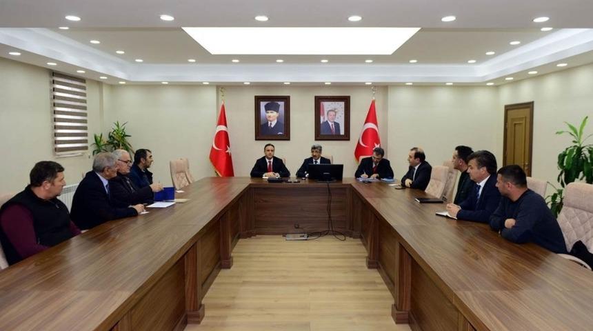 Vali Mehmet Emin Bilmez, Turizm İşletmecileriyle toplantı yaptı