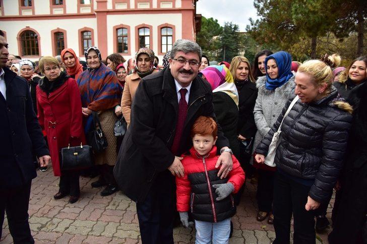 Başkan Can’a miting havasına coşkulu karşılama G4
