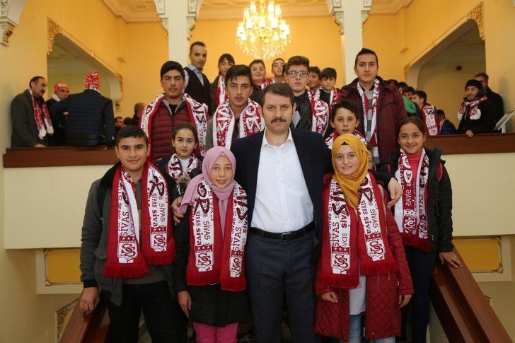 ’Minik Yiğidolar Takımına Sahip Çıkıyor’ projesi G3