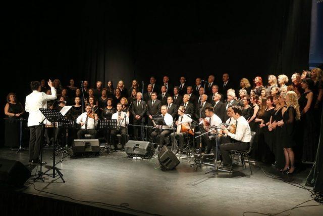 Yunus Emre Kültür Sanat Merkezi’nde konser