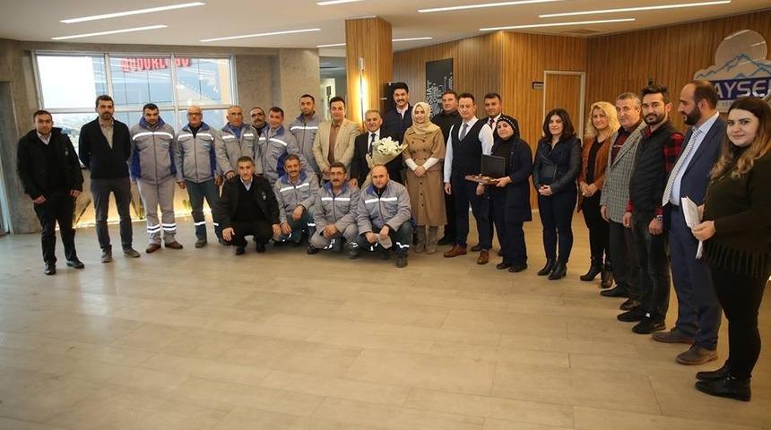 Başkan B&uuml;y&uuml;kkılı&ccedil;: "Serbest B&ouml;lge İ&ccedil; Anadolu&rsquo;nun ekonomisine y&ouml;n veriyor"