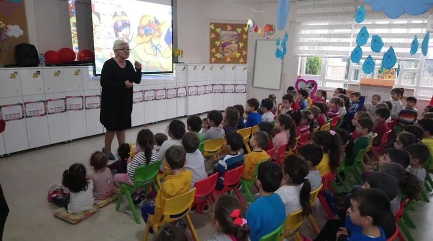 &Ouml;ğrencilere Sağlıklı Beslenme ve Hijyen eğitimleri verildi