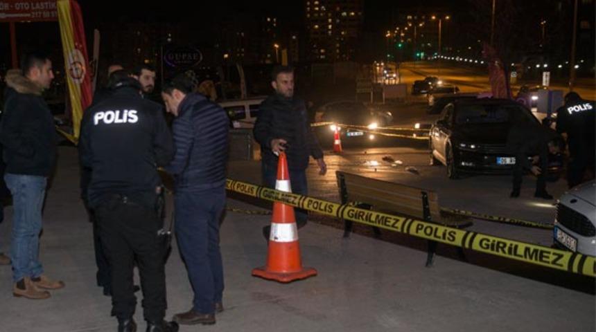 Başkent'te korku dolu anlar! Araçtan inip önlerine gelene kurşun yağdırdılar!