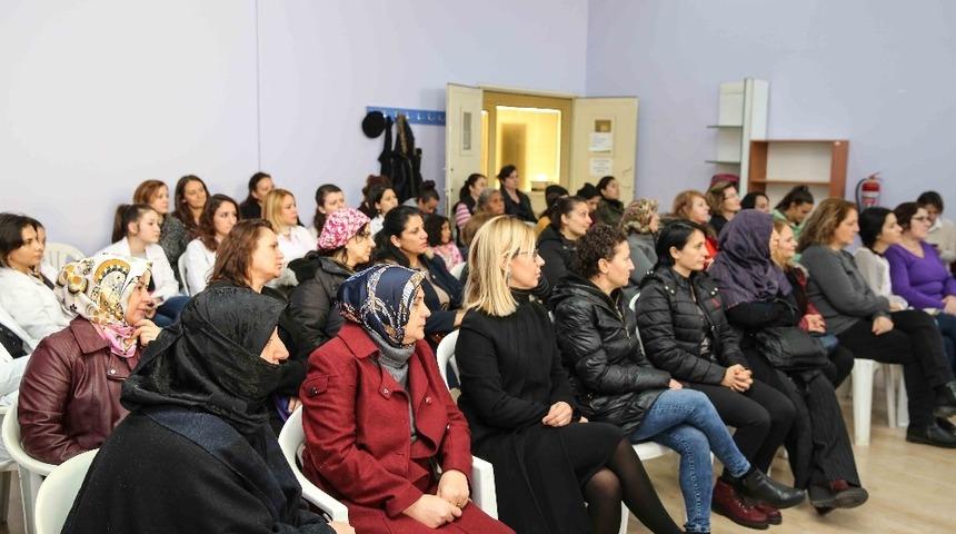 Bucalı kadınlara &uuml;cretsiz psikolojik destek