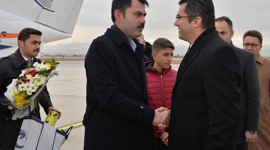 Vali Memiş&rsquo;ten Bakan Kurum&rsquo;a &lsquo;Millet Bah&ccedil;esi&rsquo; teşekk&uuml;r&uuml;