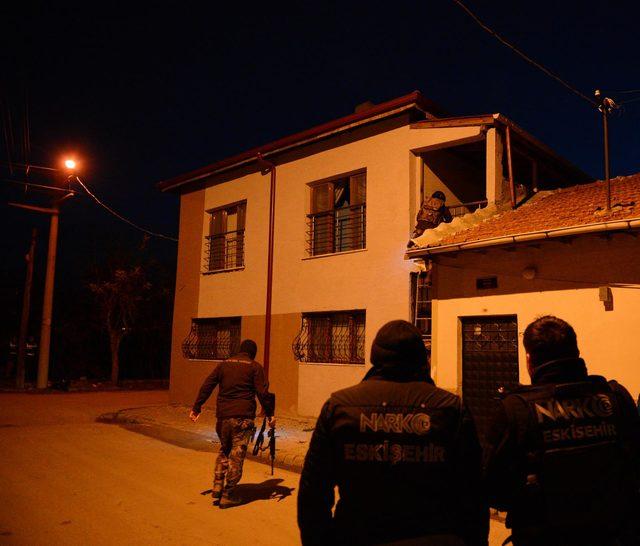 Eskişehir'de uyuşturucu operasyonu: 44 gözaltı