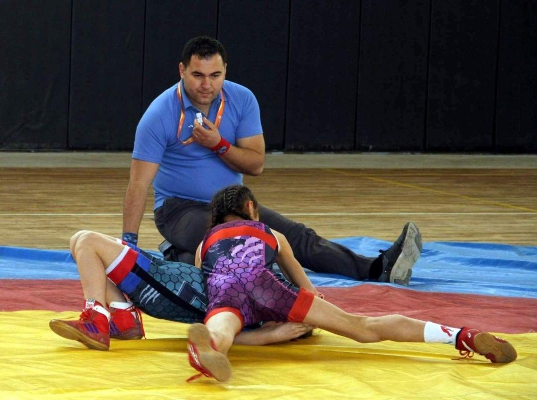 Kuyucak g&uuml;reşe doydu