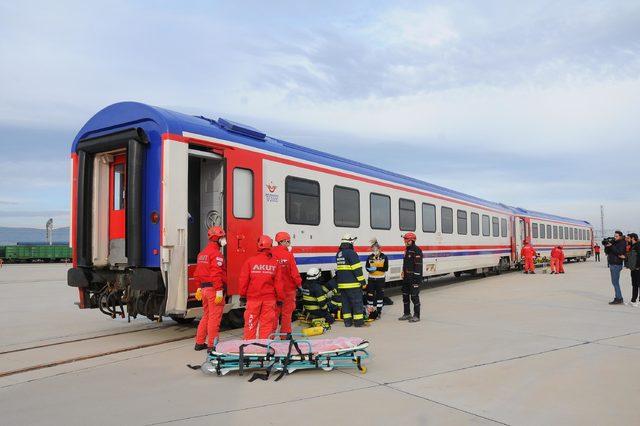 112 den tren kazası tatbikatı 2