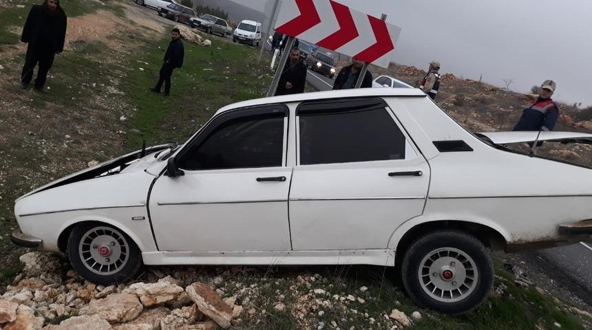 Şanlıurfa&rsquo;da trafik kazası: 3 yaralı