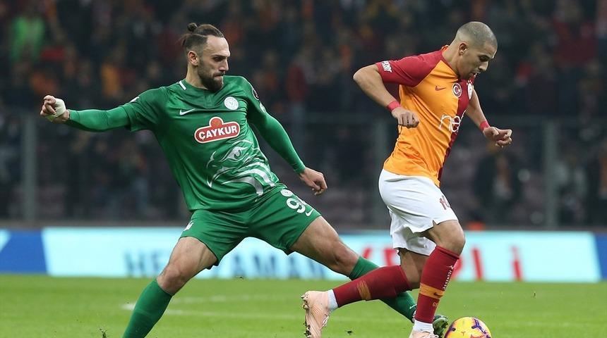 Galatasaray'a &ouml;nce &ouml;ne ge&ccedil;ti, sonra dağıldı: 2-2