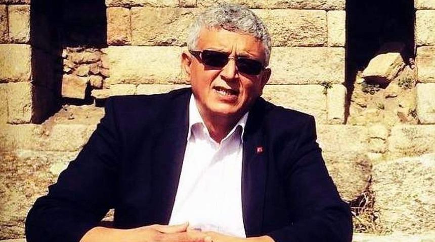 Alg&uuml;n; &ldquo;T&uuml;m siyasi partiler el ele verip sanatkarın bor&ccedil; sorununu &ccedil;&ouml;zmeli&rdquo;