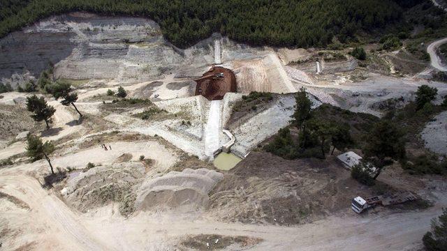 Gördes Karayağcı Barajının yüzde 80’i tamamlandı