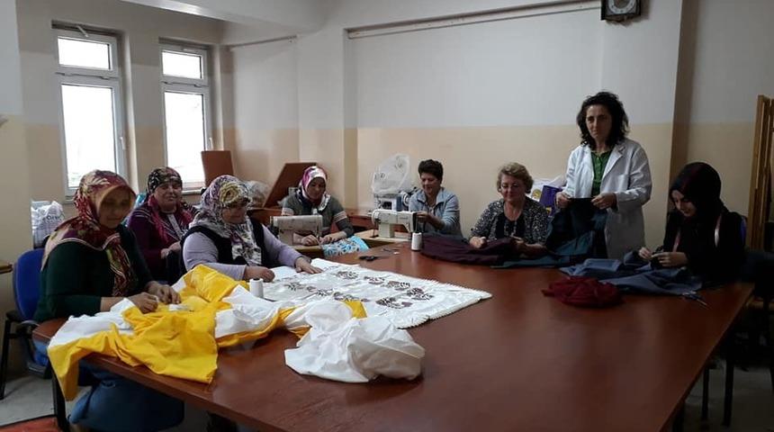 Daday Halk Eğitim Merkezi&rsquo;nde istihdama y&ouml;nelik kurslar devam ediyor