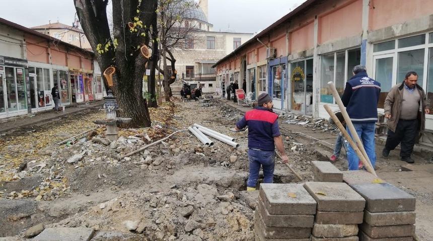 Ak&ccedil;adağ&rsquo;da Millet Bah&ccedil;esi &ccedil;alışmaları s&uuml;r&uuml;yor