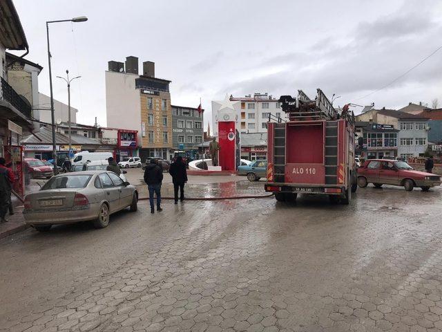 Kangal’da cadde ve sokaklarda temizlik çalışması