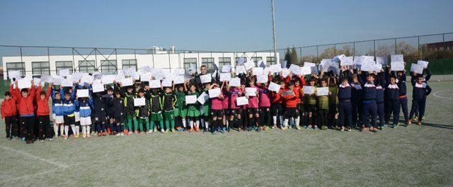 Manisa’da ’Yarının Yıldızları Futbol Turnuvası’