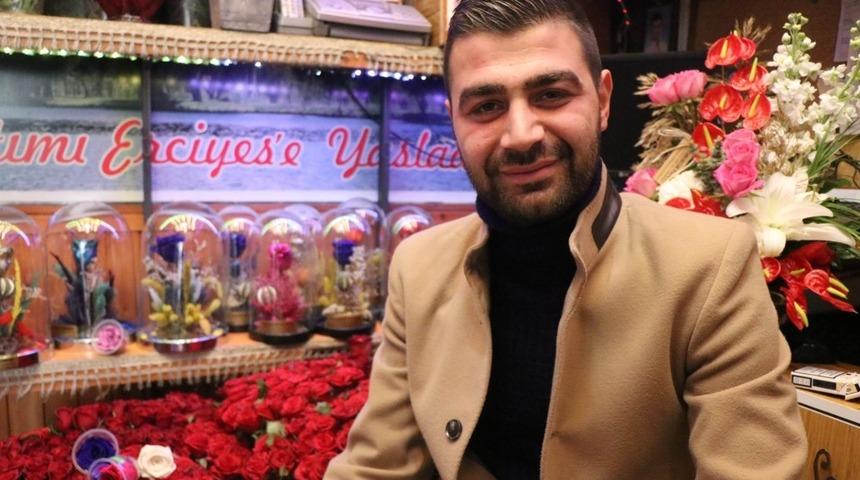 (&Ouml;zel) Bu g&uuml;l 2 sene solmuyor