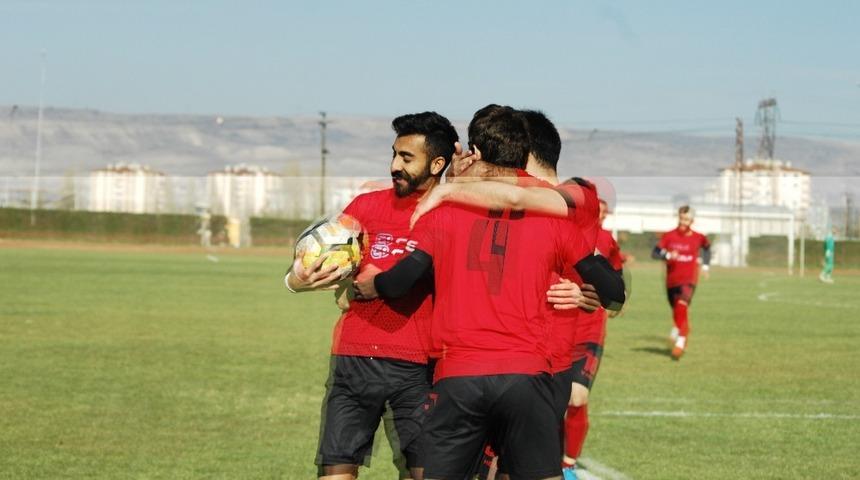 Mustafa H&uuml;r &Ouml;zt&uuml;rk S&uuml;per Amat&ouml;r K&uuml;me 13. Hafta