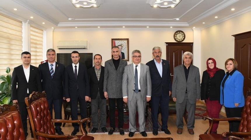 İl İnsan Hakları Kurulu &uuml;yeleri, Vali Pekmez ile bir araya geldi