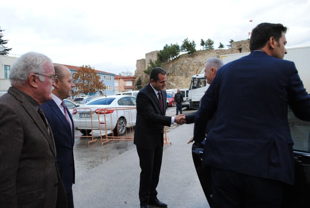 Vali Seymenoğlu&rsquo;ndan Eğirdir ziyareti