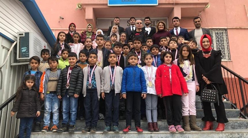 Satranç turnuvasında il birincileri belirlendi