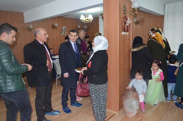 &Ccedil;emişgezek&rsquo;te kermes etkinliği 2