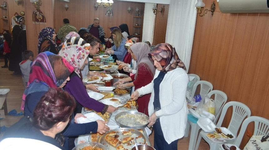 &Ccedil;emişgezek&rsquo;te kermes etkinliği