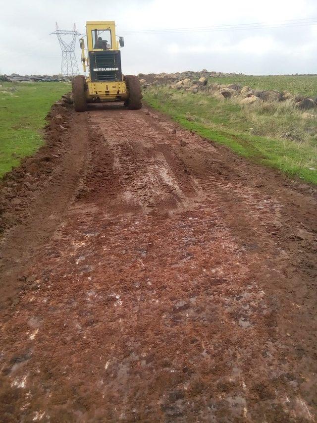 Büyükşehir yol sorununu çözdü