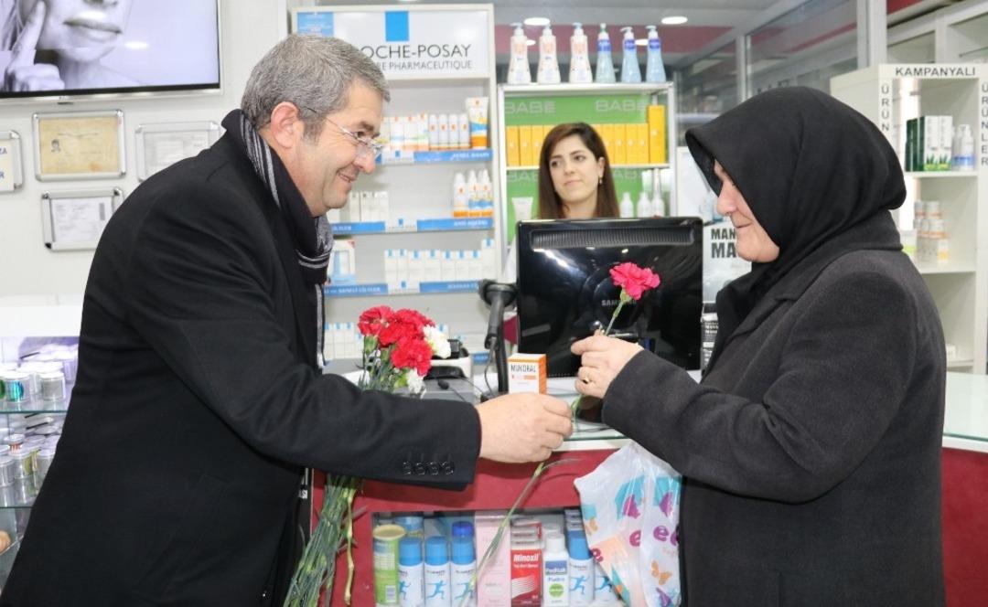 Başkan Adayı Takva&rsquo;dan esnaf ziyareti