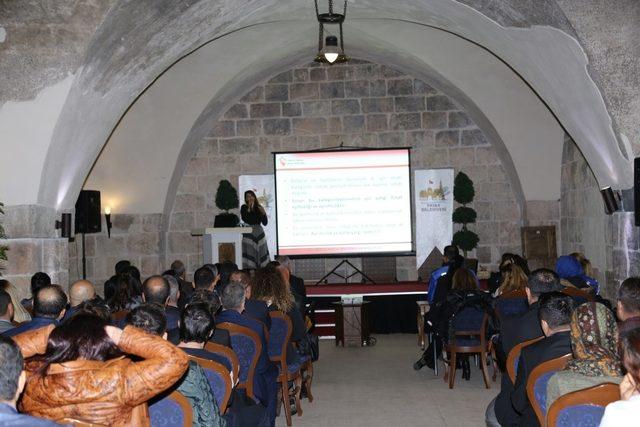 Payas’ta cinsiyet eşitliği ve kadına şiddet semineri