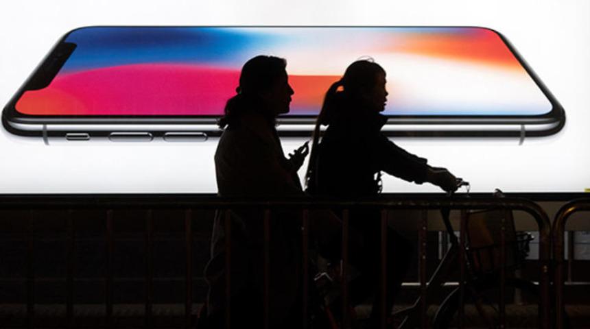 Apple'a büyük şok! Çin'de bazı iPhone'lar yasaklandı!