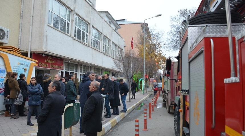 Iğdır&rsquo;da yangın paniği
