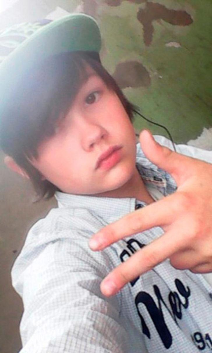 Kapıyı açtı, komşusunu annesine tecavüz ederken yakaladı!  G1