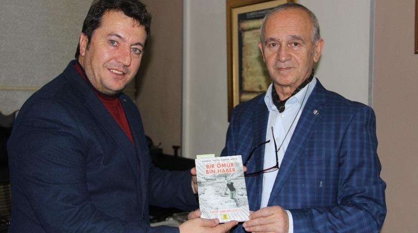 Gazeteci Yazar Kadir Sabuncuoğlu&rsquo;ndan &lsquo;Bir &Ouml;m&uuml;r, Bin Haber&rsquo;