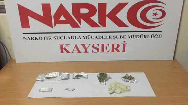 Kayseri'de uyuşturucu ticaretine 2 gözaltı