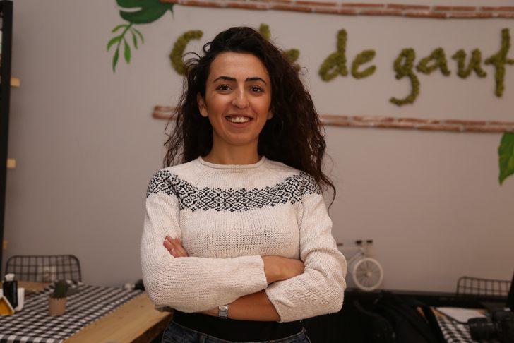 Tuğla taşıdı, alçı yaptı, kendi işinin patronu oldu G5