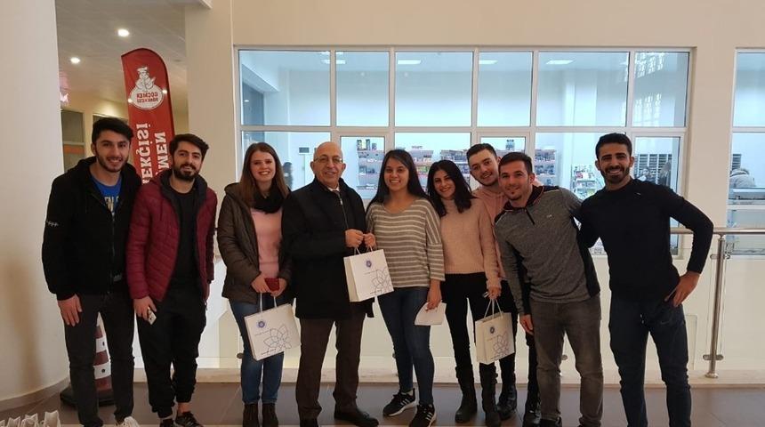 Engelli bireyleri anlamak i&ccedil;in &uuml;niversitede engelli parkuru yaptılar