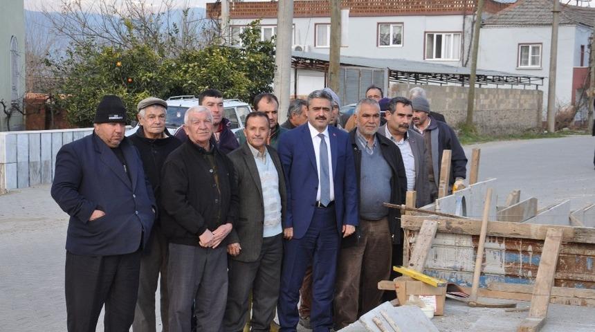 Nazilli Belediyesi Kasım ayında 15 bin metrekare köy yolunu yeniledi