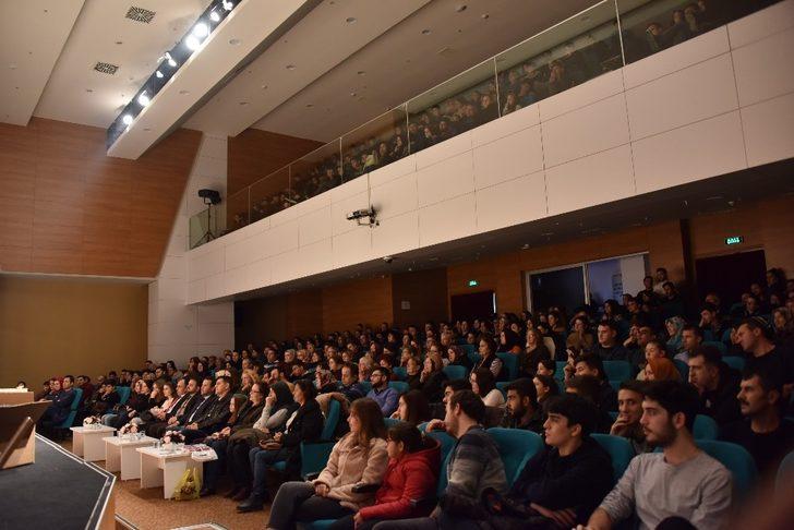 Bozüyük’te “Son gün” oyunu sahnelendi G3