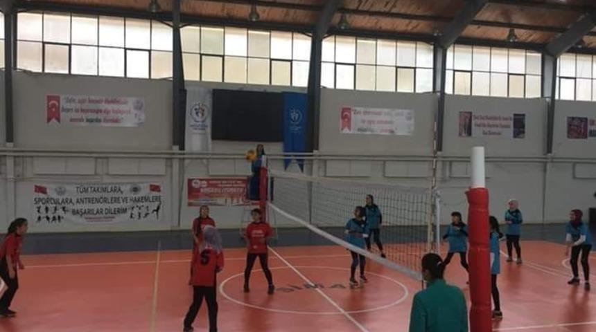 Simav&rsquo;da filenin şampiyonları belli oldu