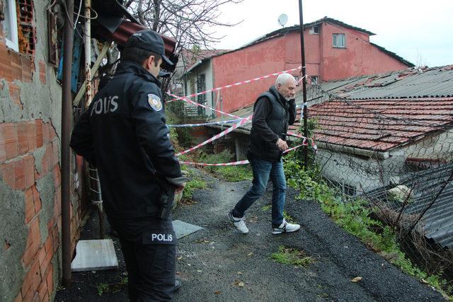 Beşiktaş'ta toprak kayması: Deprem oluyor zannettik