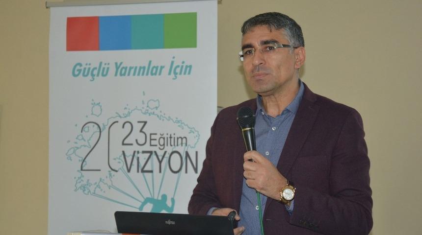 Eğitimde yaşanacak değişim velilere anlatıldı