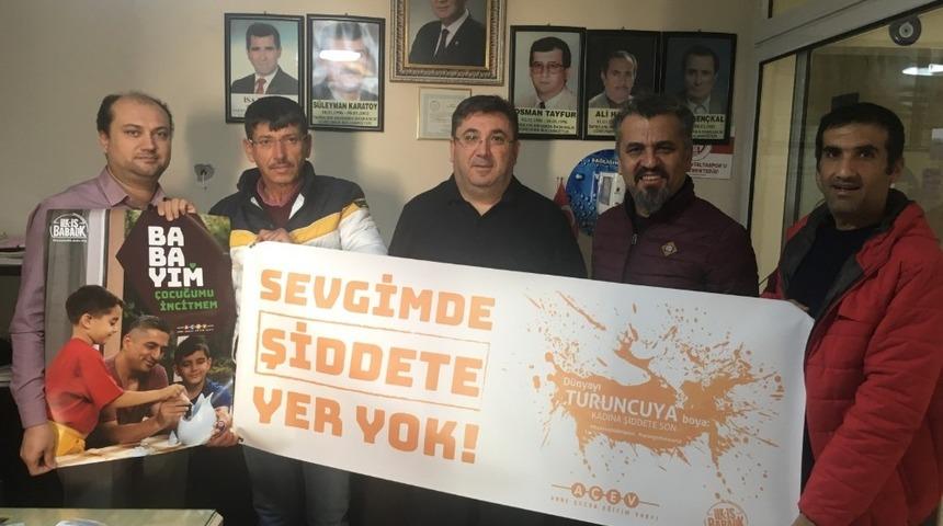 Antalyalı berberler şiddete karşı