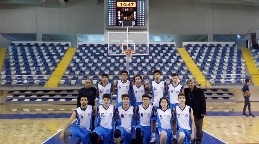 Okullar arası basket turnuvasında yarı final heyecanı