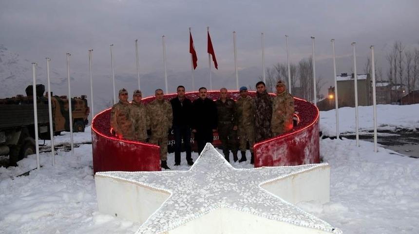Valin Akbıyık&rsquo;tan J&ouml;h taburuna ziyaret