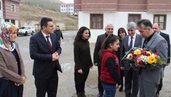 Vali Çağatay’dan ‘Sevgi Evleri’ne ziyaret Bitlis Haberleri
