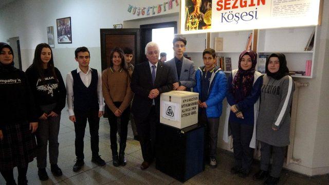 Osmanlı geleneği 'sadaka taşı' lisede uygulanıyor