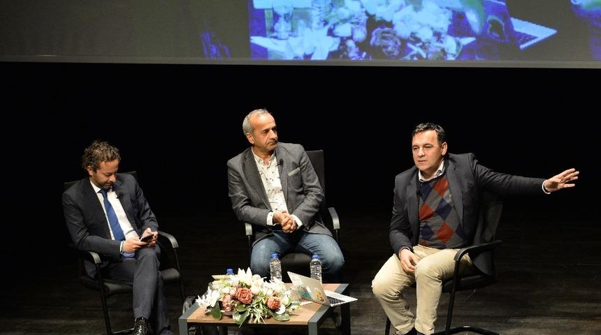 Muratpaşa&rsquo;da &lsquo;İnsan Hakları ve Medya&rsquo; s&ouml;yleşisi