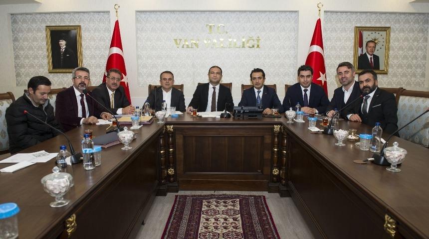 &Ccedil;&ouml;pten 30 bin haneye elektrik